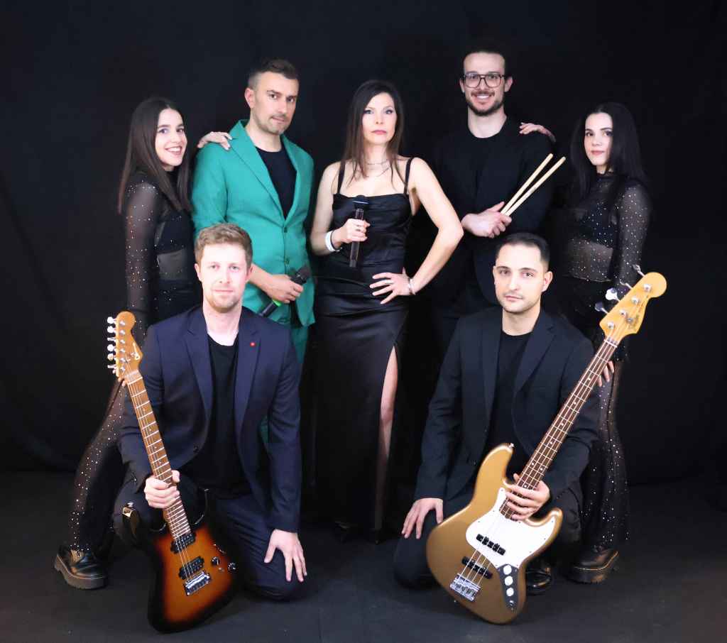 foto copertina gatti matti live band